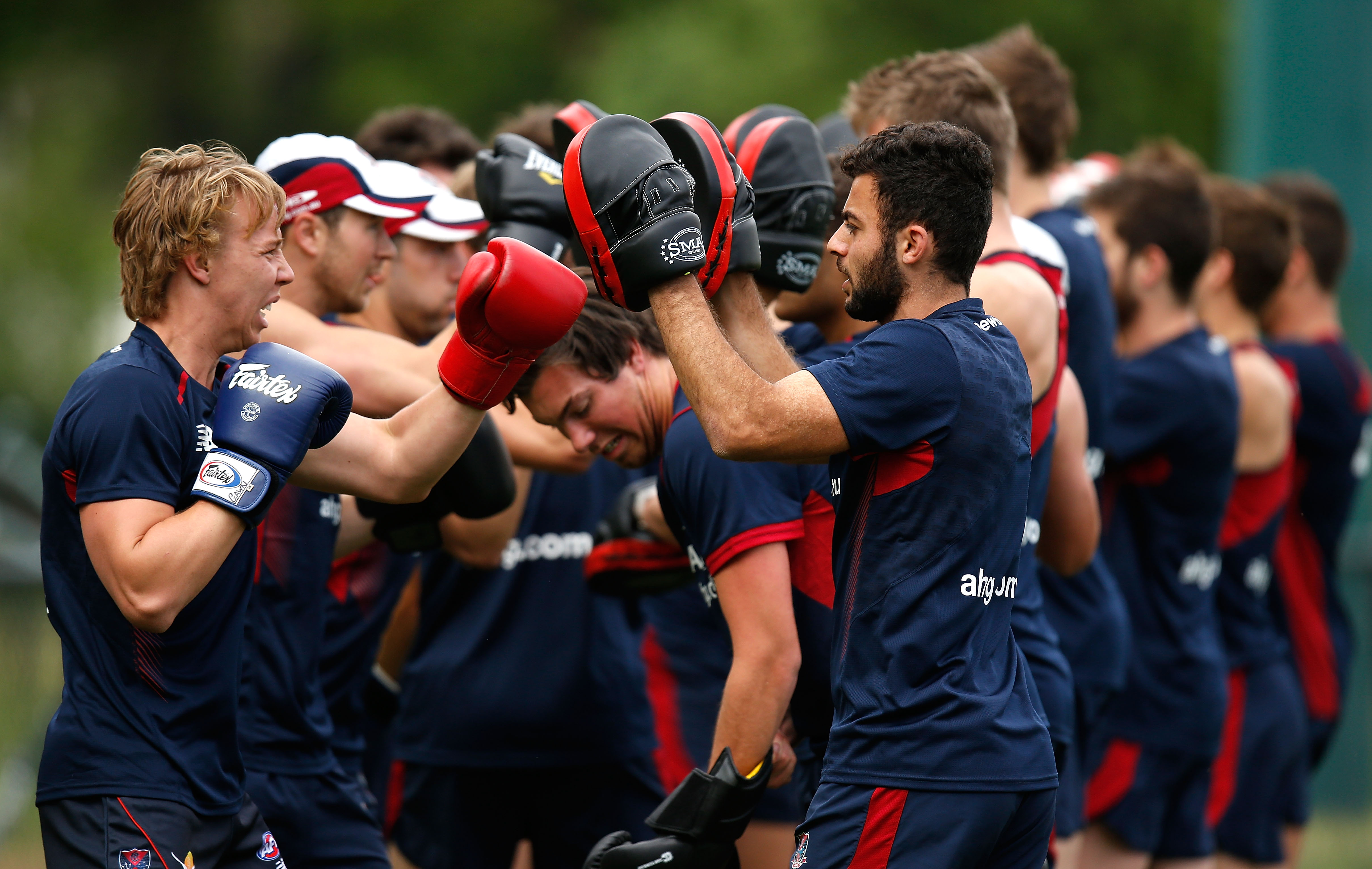 Controversial diet Dees turn to fat for fitness